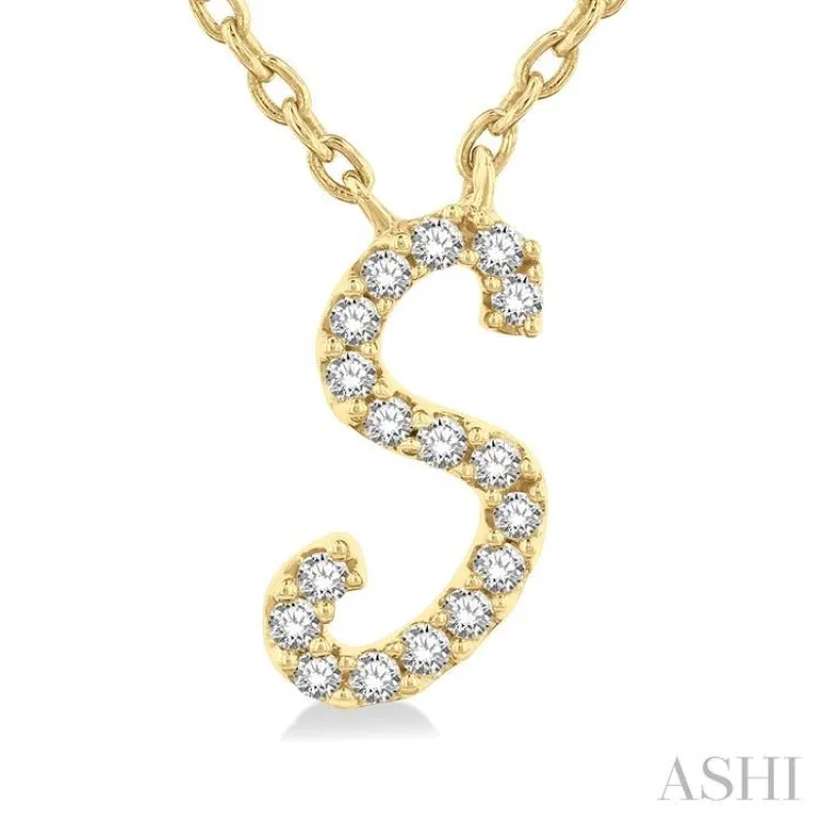 1/20 Ctw Initial 'S' Round cut Diamond Pendant With Chain in 14K Yellow Gold