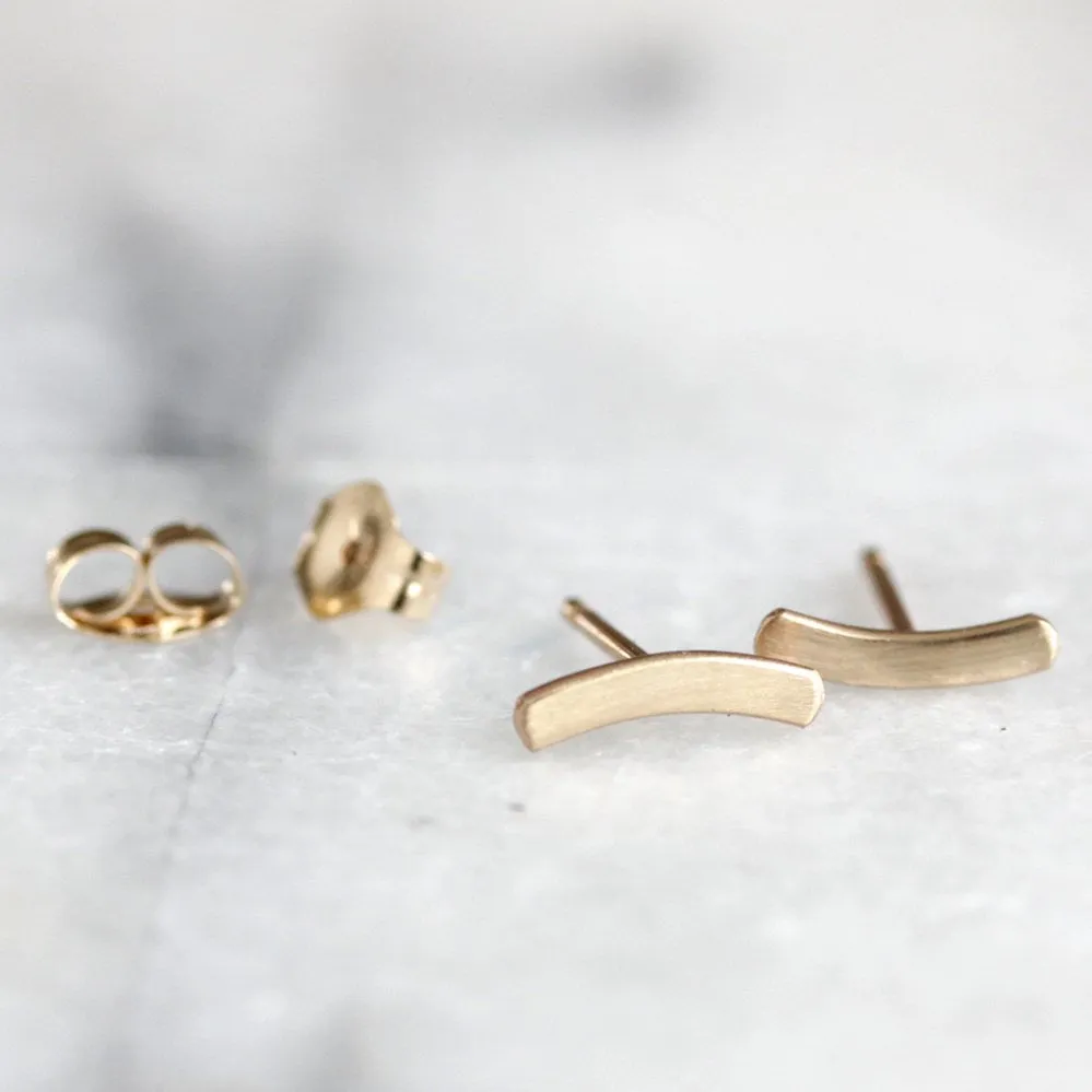 Curved Bar Studs