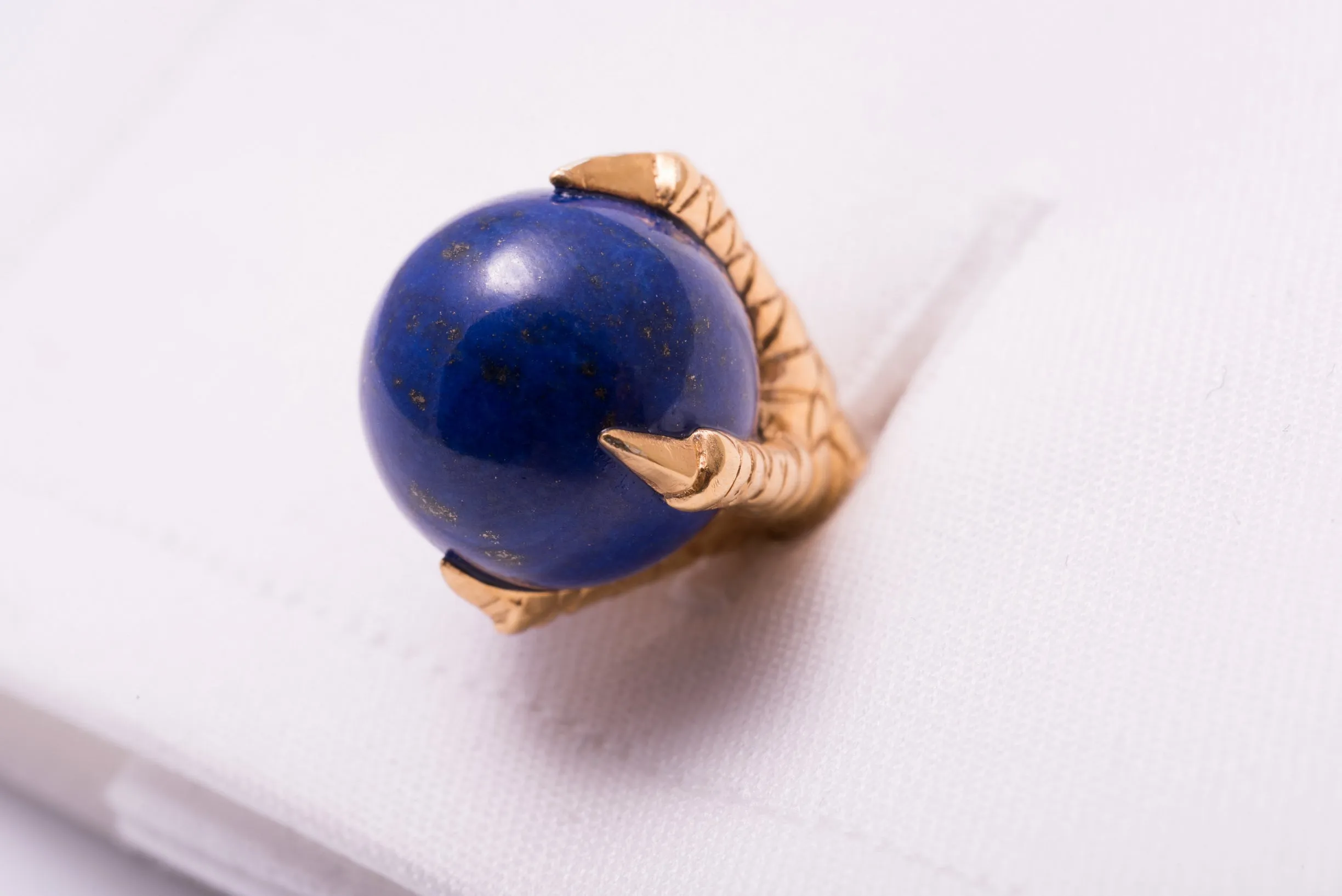 Eagle Claw Lapis Lazuli Gold Cufflinks