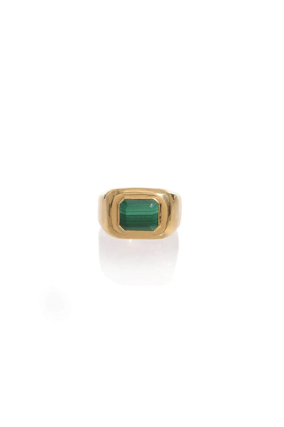 Large Ring in 18K Yellow Gold & Malachite Stone