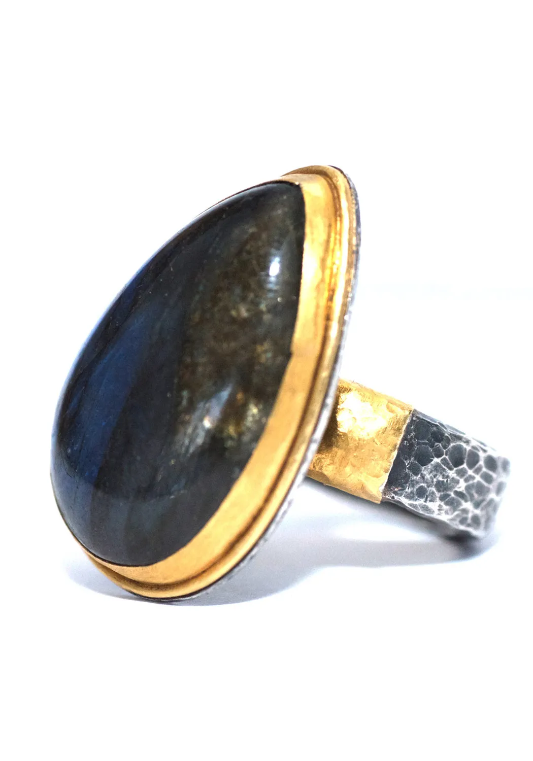 Lika Behar 24KYG Milky Way Labradorite Ring