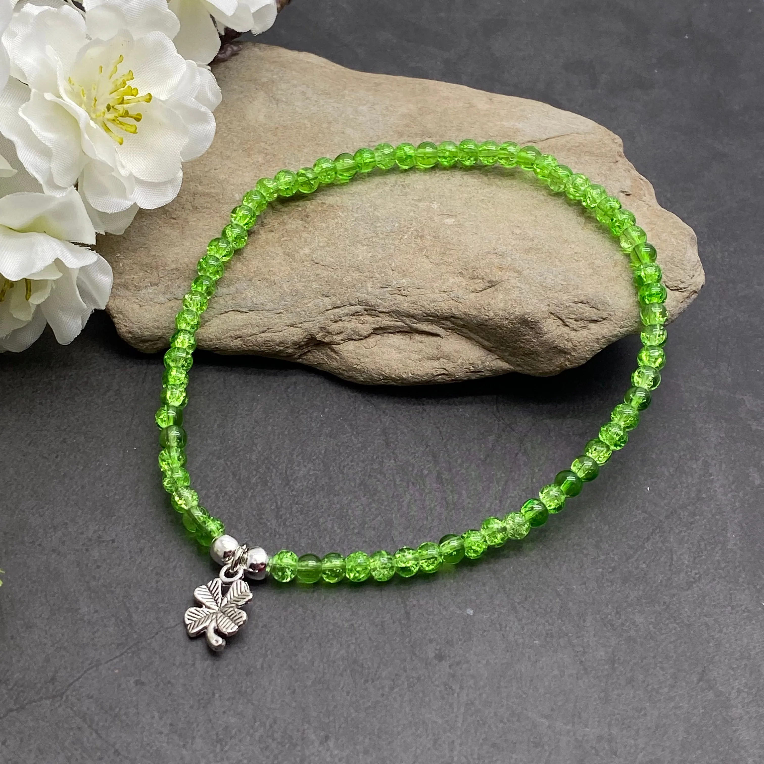 Lucky Clover Charm Green Crackle Glass Bead Anklet