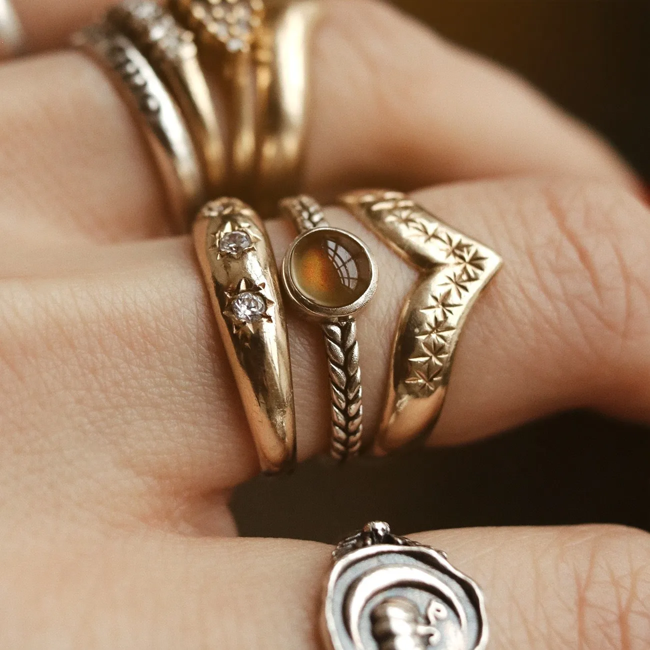 Mystic One Mood Stone Ring