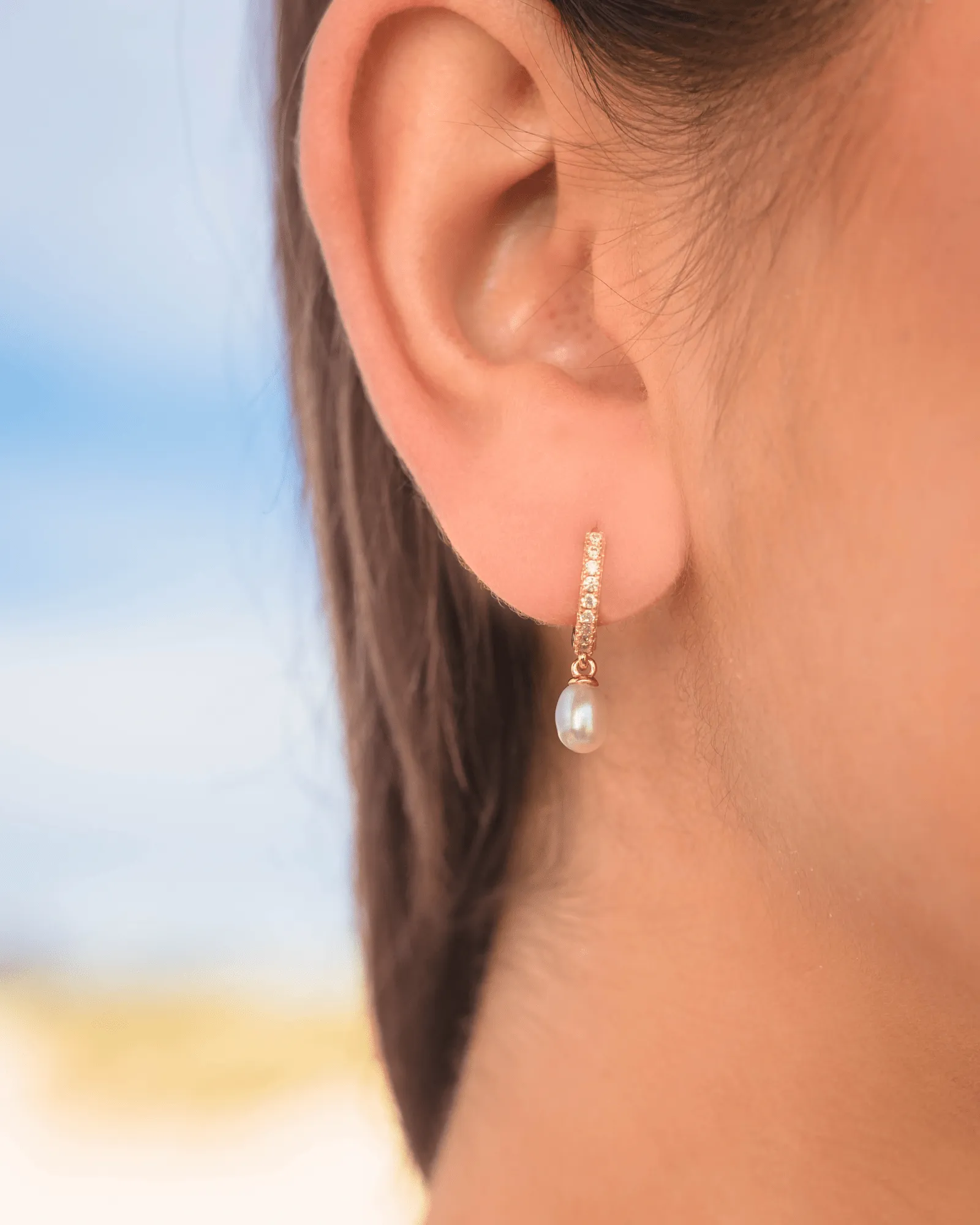 OCEANS BONDI FRESHWATER PEARL EARRINGS GOLD