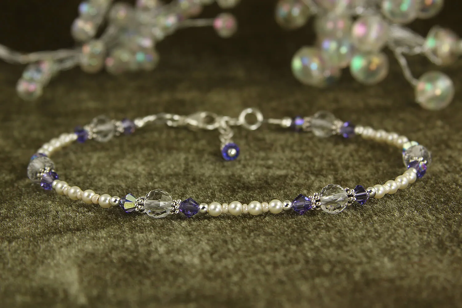 Tanzanite Crystal Cream Beaded Anklet